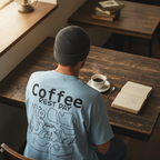 Off Duty Shirt babyblau Café Rückansicht – Katzen Lifestyle Shirt
